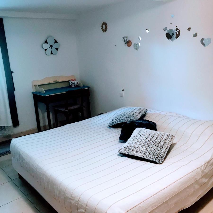 Chambre Et Salle De Bain Prive S'Ouvrant Sur Terrasse, Jardin Et Cuisine D'Ete Quillan Eksteriør billede